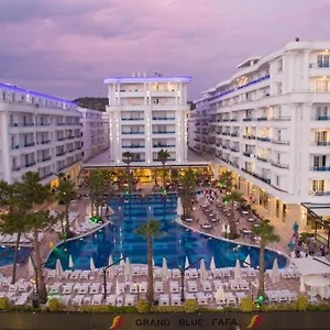 Resort Grand Blue Fafa &, Kryemedhej